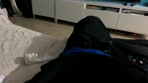 destrosandotelculo online show from 9, 10, 2025