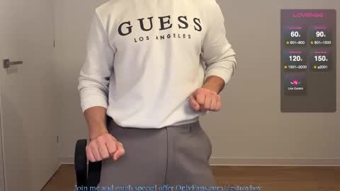 INSTAGRAM justmichaelross online show from 23, 11, 2025