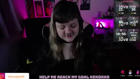 Snapshot of destroyall420 chatting on 20, 6, 2026 Lola Bdsm and fries online show from 20, 6, 2026