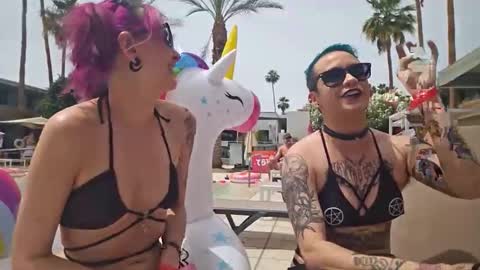Snapshot of deviantxxxdarling chatting on 22, 4, 2026 Lady Lydia aka DeviantxDarling online show from 22, 4, 2026