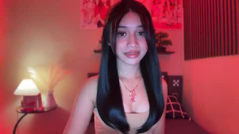 Snapshot of devine_goddessx chatting on 11, 10, 2025 Devine Greyson online show from 11, 10, 2025