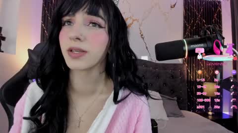 Snapshot of devlin_violet__ chatting on 31, 3, 2026 PaulaInsta paulacastellanos 1Pvt open online show from 31, 3, 2026