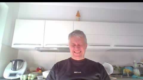 Devon online show from 8, 2, 2025