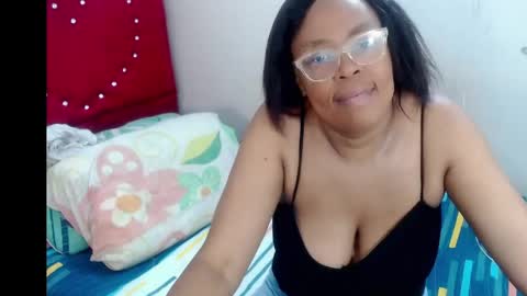 Snapshot of devorasexy2 chatting on 8, 6, 2026 Devora.. online show from 8, 6, 2026