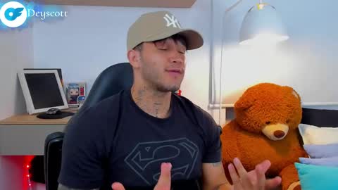 JULIAN online show from 20, 2, 2025