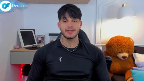 JULIAN online show from 28, 2, 2025