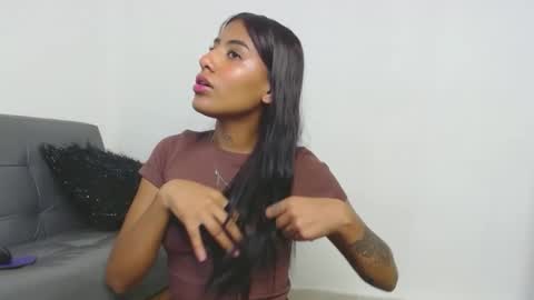 Snapshot of deysha_garncia chatting on 1, 10, 2025 Deysha online show from 1, 10, 2025