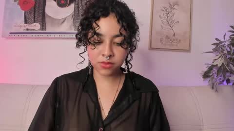 Snapshot of dhalila_ chatting on 5, 3, 2025 d h a l i l a online show from 5, 3, 2025