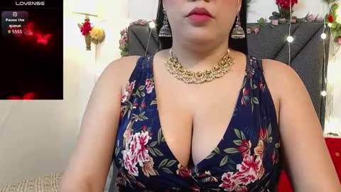 Snapshot of dharanisnisha chatting on 1, 6, 2026 dharanisnisha online show from 1, 6, 2026