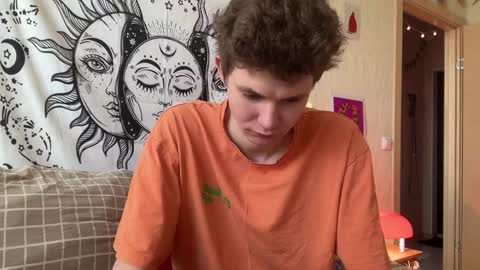 Di Alex online show from 4, 1, 2025