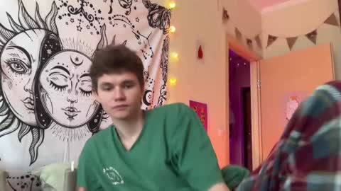 Di Alex online show from 8, 1, 2025