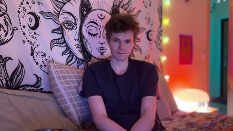 Di Alex online show from 9, 1, 2025