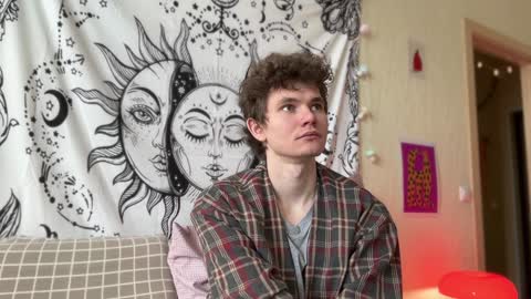 Di Alex online show from 5, 2, 2025