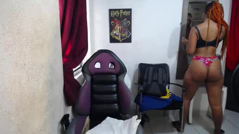 Snapshot of diabla_sexyboobs chatting on 7, 2, 2026 D I A B L A online show from 7, 2, 2026