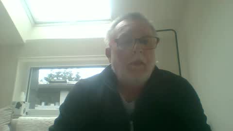 Snapshot of dial76 chatting on 10, 2, 2025 dial76 online show from 10, 2, 2025