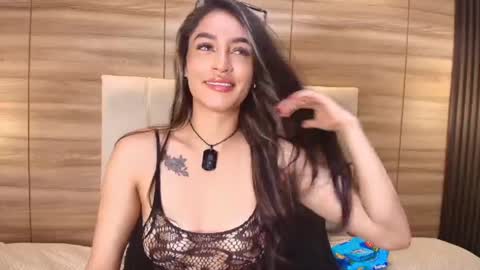 Snapshot of diamond_black19 chatting on 7, 7, 2026 Camila and Megan online show from 7, 7, 2026