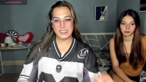 Snapshot of diamond_foxy chatting on 2, 3, 2025 Wency online show from 2, 3, 2025