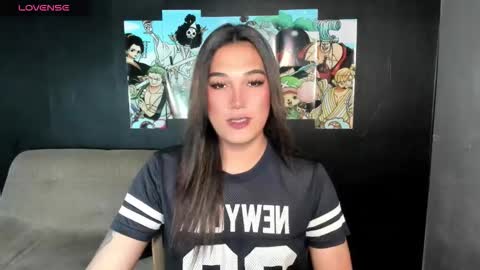 Snapshot of diamond_foxy chatting on 8, 11, 2025 Wency online show from 8, 11, 2025