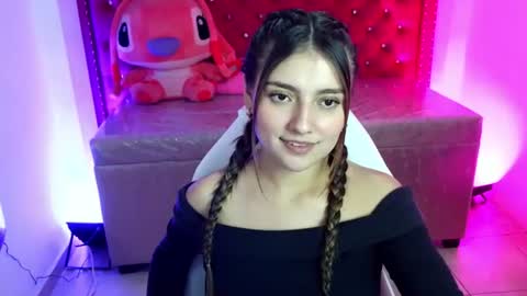 Snapshot of diamond_juliana_ chatting on 7, 7, 2026 diamond_juliana_ online show from 7, 7, 2026