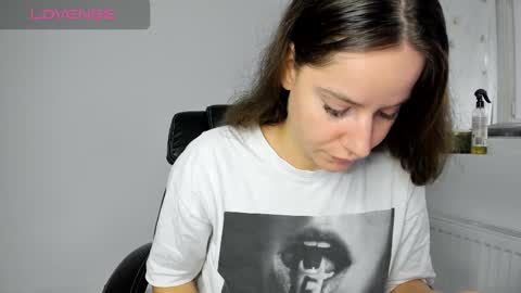 diamondkay_ online show from 26, 10, 2025