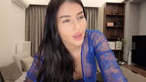 Iris online show from 3, 11, 2025