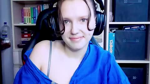 Snapshot of diana_back3 chatting on 6, 10, 2025 diana_back3 online show from 6, 10, 2025