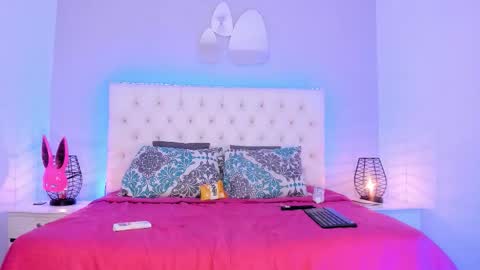 Diana Tamayo online show from 25, 2, 2026