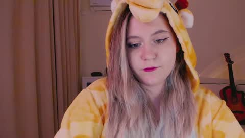 Snapshot of diana_floweri chatting on 2, 12, 2024 Diana online show from 2, 12, 2024