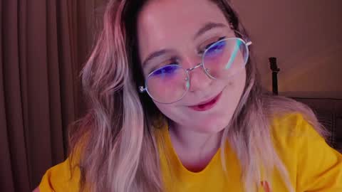 Snapshot of diana_floweri chatting on 11, 12, 2024 Diana online show from 11, 12, 2024