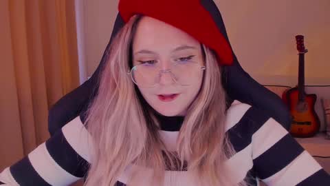 Snapshot of diana_floweri chatting on 12, 12, 2024 Diana online show from 12, 12, 2024