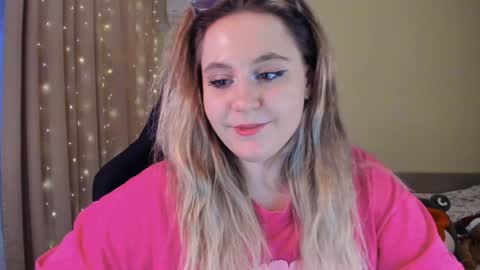 Snapshot of diana_floweri chatting on 5, 1, 2025 Diana online show from 5, 1, 2025