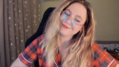 Snapshot of diana_floweri chatting on 9, 1, 2025 Diana online show from 9, 1, 2025
