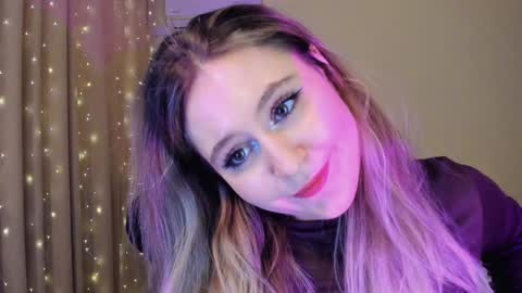 Snapshot of diana_floweri chatting on 12, 1, 2025 Diana online show from 12, 1, 2025