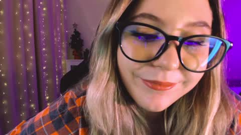 Snapshot of diana_floweri chatting on 2, 2, 2025 Diana online show from 2, 2, 2025