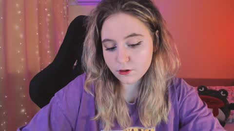 Snapshot of diana_floweri chatting on 8, 2, 2025 Diana online show from 8, 2, 2025