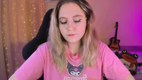 Snapshot of diana_floweri chatting on 12, 2, 2025 Diana online show from 12, 2, 2025