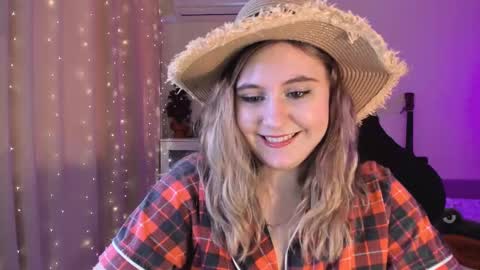 Snapshot of diana_floweri chatting on 14, 2, 2025 Diana online show from 14, 2, 2025