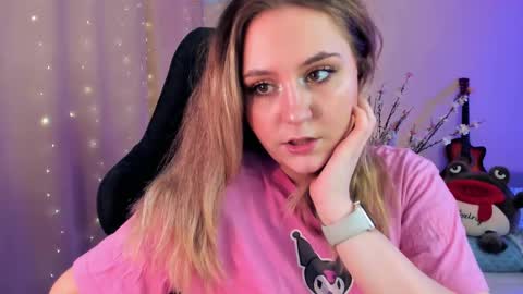 Snapshot of diana_floweri chatting on 28, 2, 2025 Diana online show from 28, 2, 2025