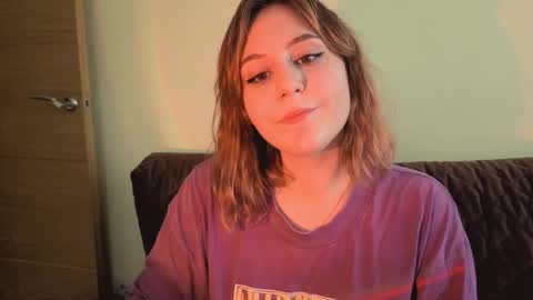 Snapshot of diana_floweri chatting on 10, 9, 2025 Diana online show from 10, 9, 2025