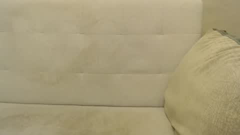 diana_loudd online show from 26, 2, 2025