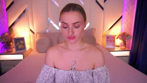 diana_nova online show from 13, 5, 2026