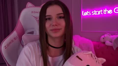 Diana online show from 19, 2, 2025