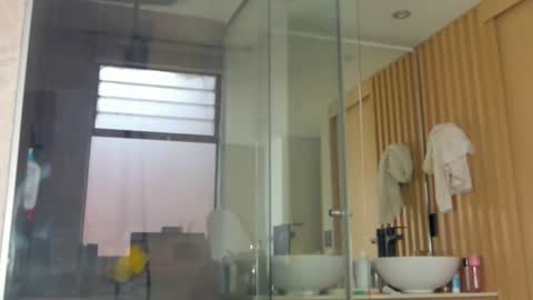 dianac1998 online show from 11, 4, 2026