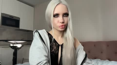 Snapshot of dianadesire_ chatting on 4, 4, 2026 Diana online show from 4, 4, 2026