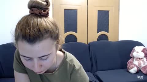 dianasmiey7 online show from 27, 1, 2025