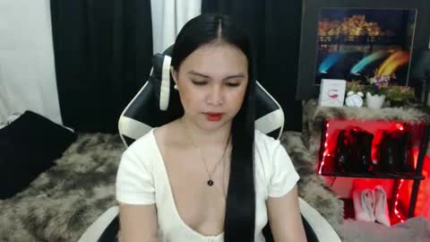 Snapshot of diane_intownx chatting on 20, 1, 2025 Diane online show from 20, 1, 2025