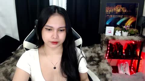 Snapshot of diane_intownx chatting on 23, 1, 2025 Diane online show from 23, 1, 2025