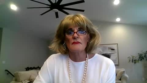 Snapshot of dianeheels chatting on 13, 1, 2025 dianeheels online show from 13, 1, 2025