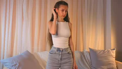 Emily online show from 28, 6, 2026