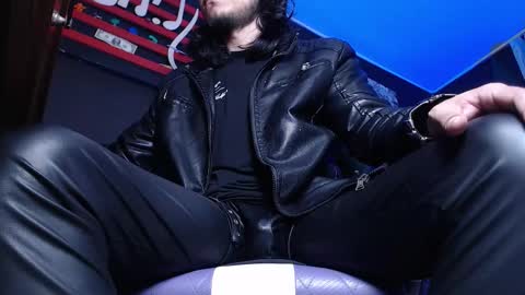 DICAPRIO online show from 4, 2, 2026